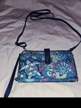 Sakroots Floral Navy Crossbody Wallet